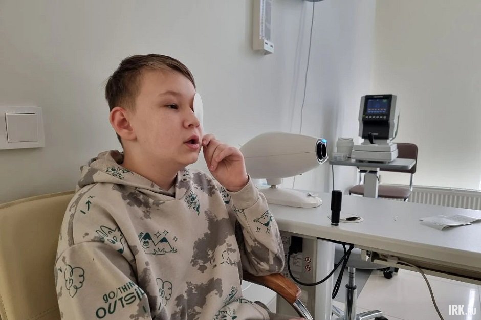 Необходимо следить за детьми в быту, чтобы понять, нужна ли им диагностика зрения Необходимо следить за детьми в быту, чтобы понять, нужна ли им диагностика зрения