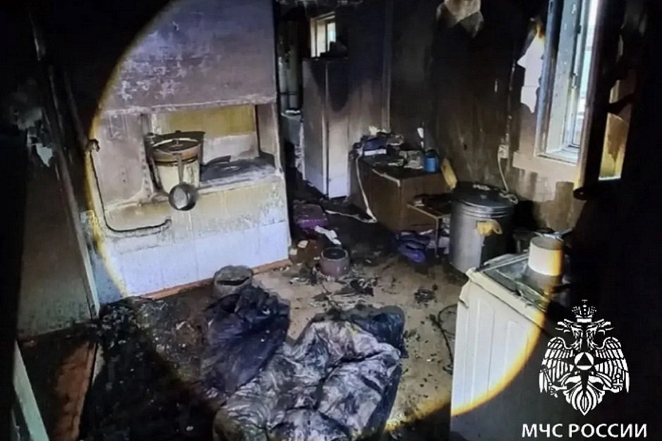 Квартира после пожара. Фото пресс-службы ГУ МЧС России по Иркутской области