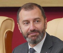 Александр Ведерников