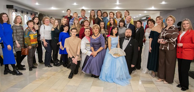Музыкальный салон