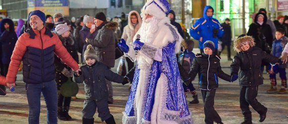 Новогодние спектакли и праздники для детей