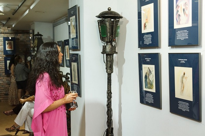 Выставка гравюр Сальвадора Дали в Иркутске. Автор фото — Александр Новиков