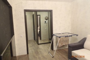 3-комнатная квартира в 17-м микрорайоне. 58,3 кв.м., 3 800 000 рублей.