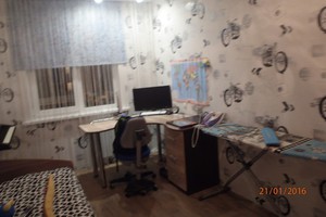 3-комнатная квартира в 17-м микрорайоне. 58,3 кв.м., 3 800 000 рублей.