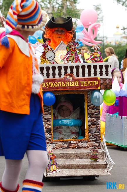 Конкурс детских колясок в Иркутске. Фото Владимира Смирнова