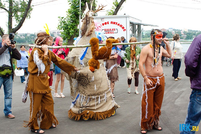 Конкурс детских колясок в Иркутске. Фото Владимира Смирнова