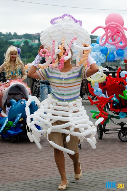 Конкурс детских колясок в Иркутске. Фото Владимира Смирнова