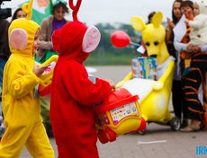 Конкурс детских колясок в Иркутске. Фото Владимира Смирнова