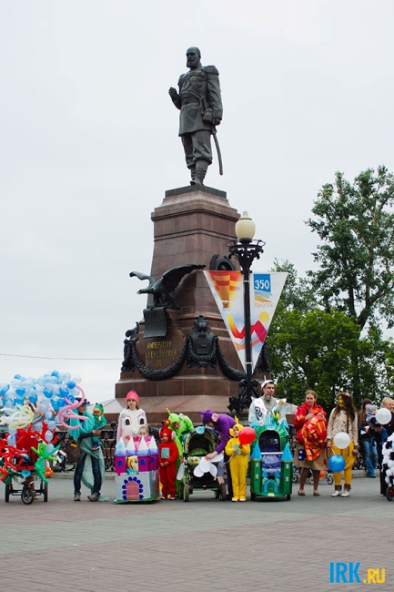 Конкурс детских колясок в Иркутске. Фото Владимира Смирнова