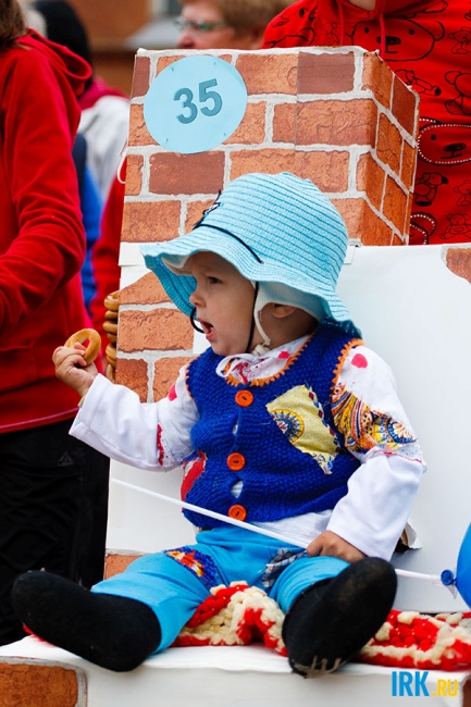 Конкурс детских колясок в Иркутске. Фото Владимира Смирнова