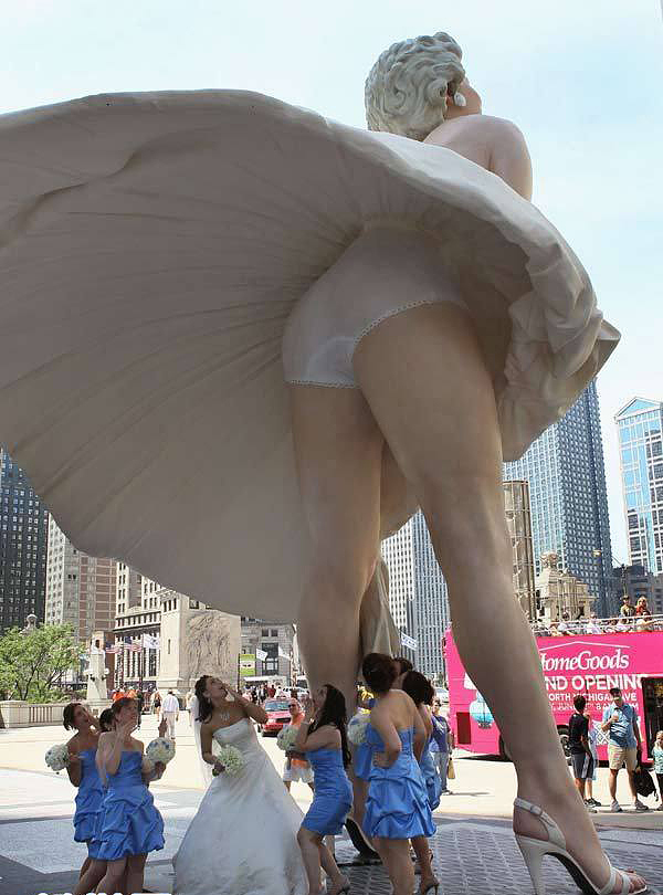 Самая большая в мире статуя актрисы Мэрилин Монро переехала из Калифорнии в Нью-Джерси