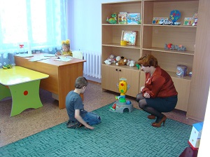 В дневном отделении. Фото с сайта www.society.irkobl.ru