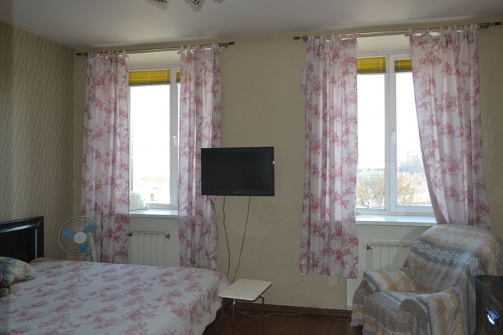 3-комнатная квартира на улице Карла Маркса. 74 кв.м., 6 000 000 рублей.