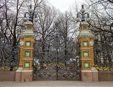 Ворота в Михайловский сад