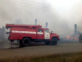 На месте пожара в Черемхово. Фото прес-сслужбы ГУ МЧС по Иркутской области