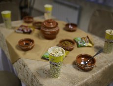 В буфете на седьмом этаже библиотеки можно было перекусить.