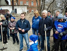 23 апреля в Иркутске прошел общегородской субботник.