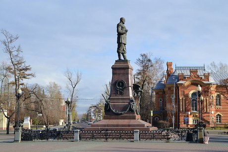 Памятник Александру Третьему. Фото ИА «Иркутск онлайн»