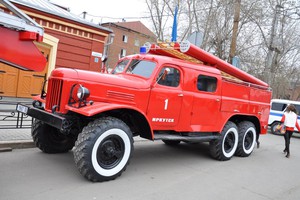 Пожарная автоцистерна ПМЗ-42