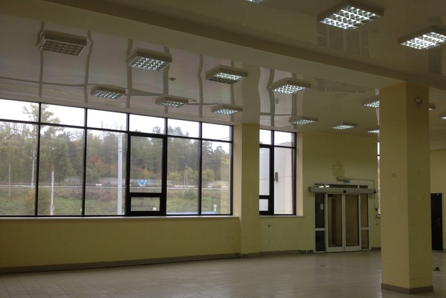 Торговое помещение в ТД «Первомайский»: 221 кв.м., 108 290 рублей в месяц.