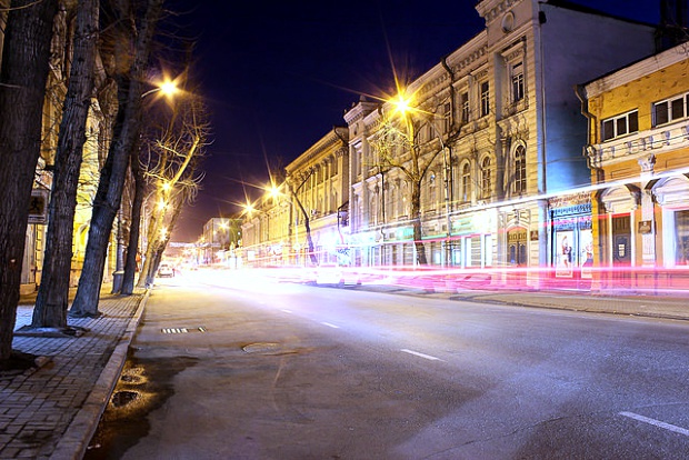 Ночной Иркутск. Автор фото — Анастасия Украинская