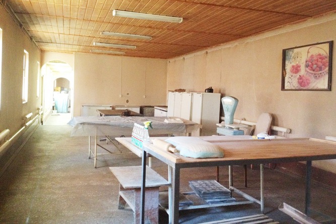 Производственное помещение в Октябрьском округе: 175 кв.м., 50 000 рублей в месяц.