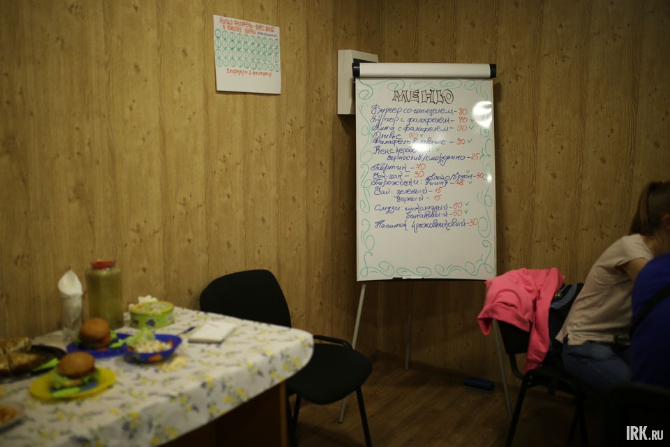 Вегано-вегетарианское кафе No-Meat-No. Учли прежние недочеты и приятно удивили количеством и качеством блюд.