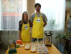 Кафе тайской кухни «Тук-тук» (от создателей кафе «Новозеландские пироги»). Отличились среди участников, сделав все на пять с плюсом. Вкусно, чисто.