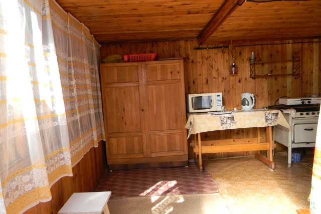 Дача в СНТ «Иркутянин»: 40 кв.м., 2 сотки, 20 000 рублей в месяц. Изображение с сайта avito.ru