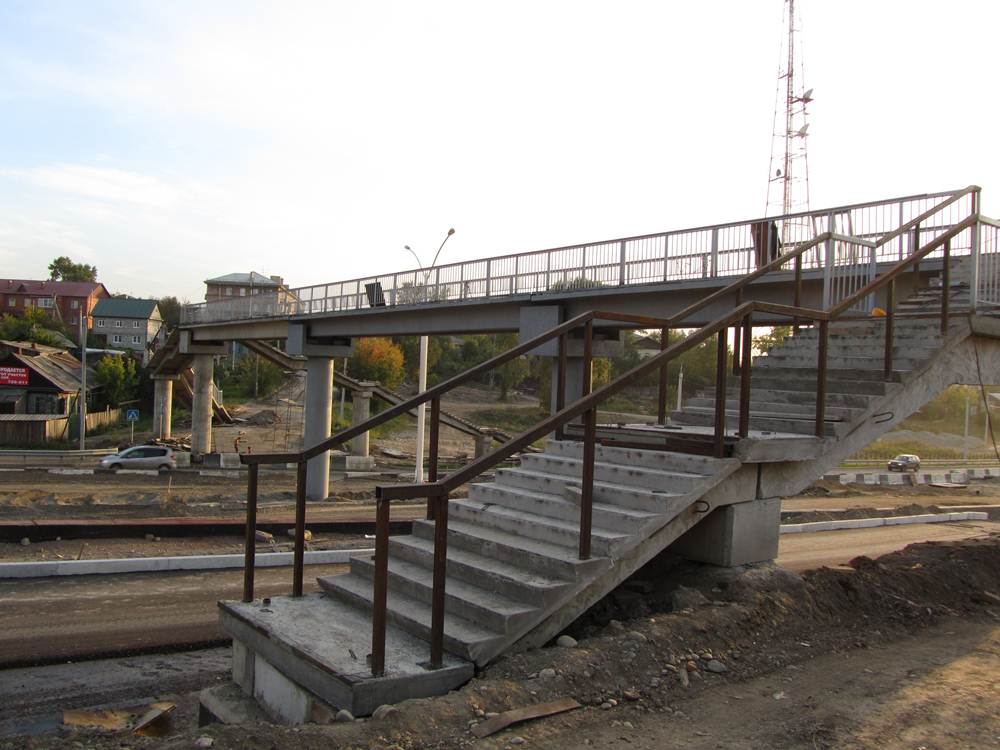 Пешеходный путепровод через улицу 4-я Советская