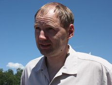 Илья Резник, заместитель министра по физической культуре, спорту и молодежной политике Иркутской области, приехал, чтобы лично наградить призеров