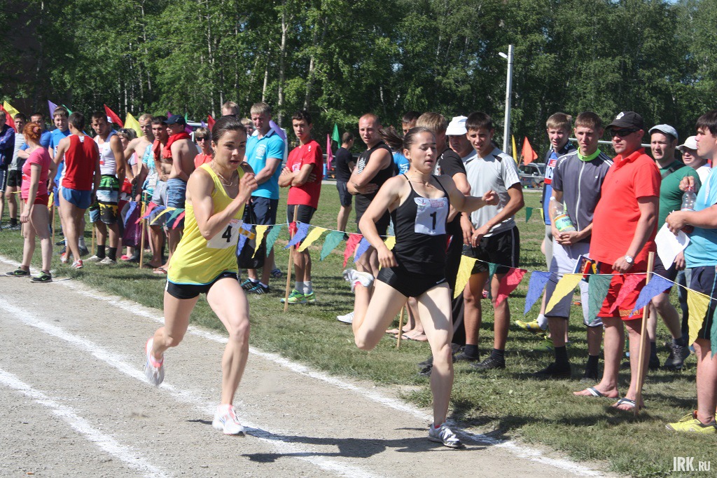 Эстафету принимает Марина Коновалова — стартовый номер 1, мастер спорта России