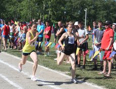 Эстафету принимает Марина Коновалова — стартовый номер 1, мастер спорта России