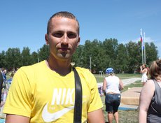 Максим Куликов, призер Сурдлимпийских игр, выиграл прыжки в длину и стал вторым в стометровке, представляя Иркутский район