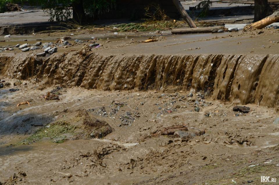 На въезде в Аршан, улица Трактовая