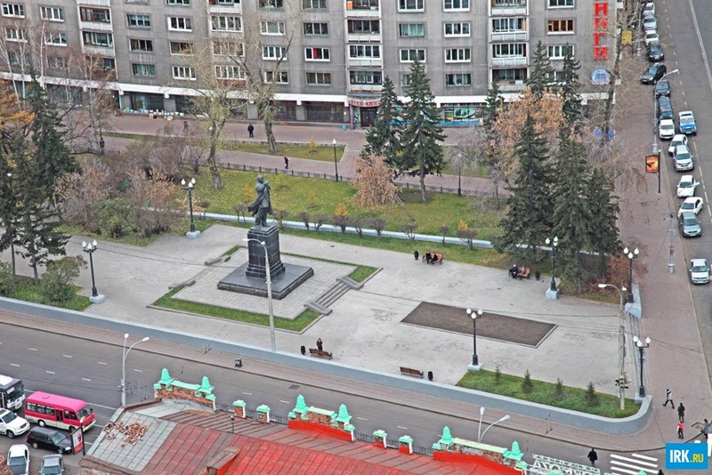 Памятник Ленину в Иркутске. Автор фото - Игорь Дремин