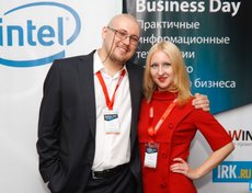 Антон Черноусов и Юлия Никитина. GeekFest 2011: ИТ-дни в Иркутске. Автор фото — Владимир Смирнов