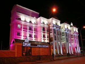 6 октября гостиничному комплексу «Европа» исполняется 6 лет. Ресторан приглашает на праздник в 19:00 часов.