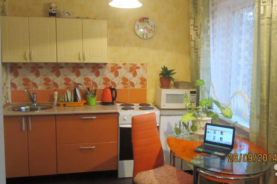 2-комнатная квартира на бульваре Рябикова: 45 кв.м., 1 600 рублей в сутки.