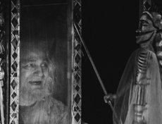 Спектакль удостоен Национальной театральной премии «Золотая Маска» в номинациях «Лучший художник театра кукол» и «Лучший спектакль театра кукол» (1998 год)