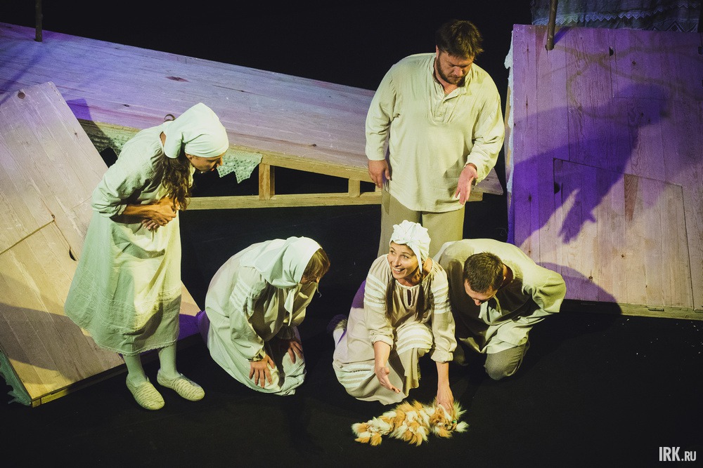 Сказка «Волшебное кольцо». Кемеровский театр для детей и молодежи