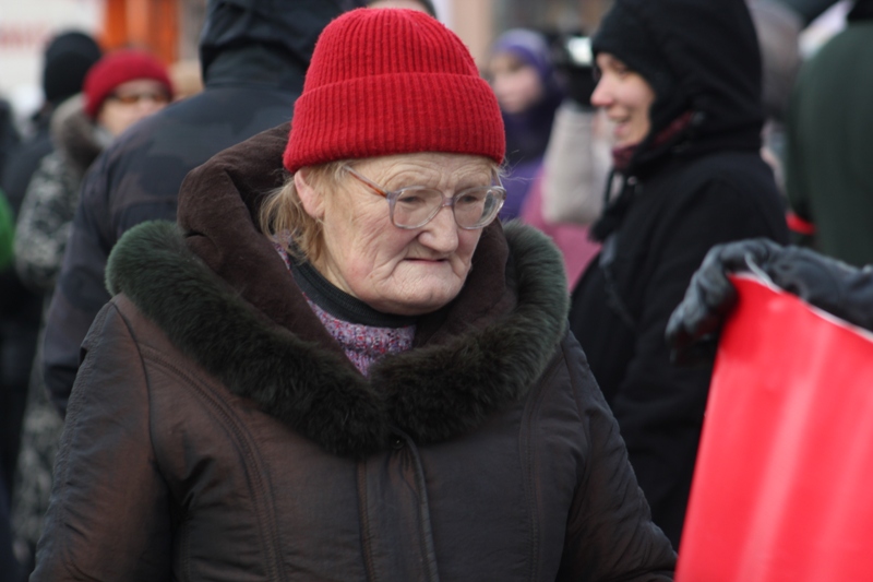 На митинге присутствовала не только молодежь