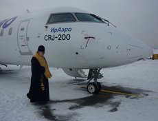 Церемония освящения самолета
