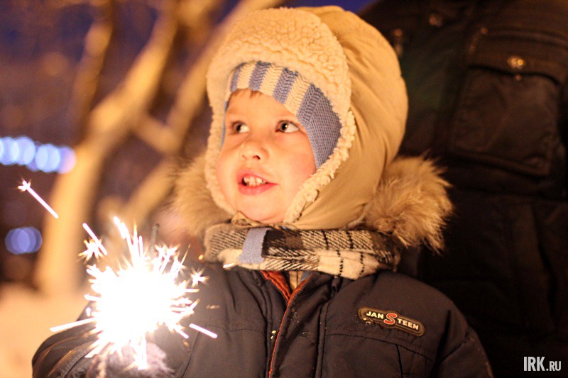 Открытие главной городской елки в Иркутске. Фото Никиты Добрынина.
