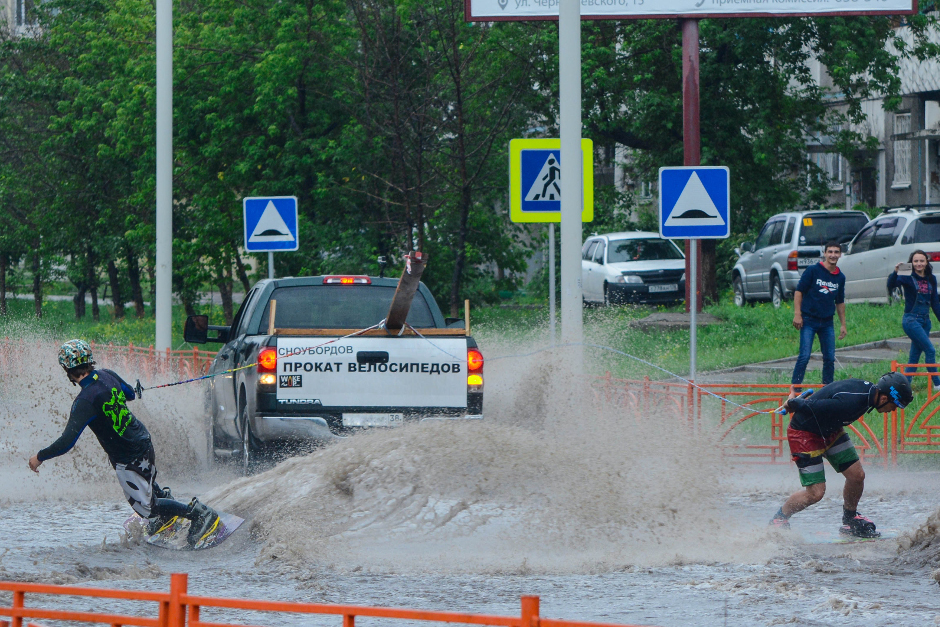 На улице Мира.  Фото Алексея Нагаева