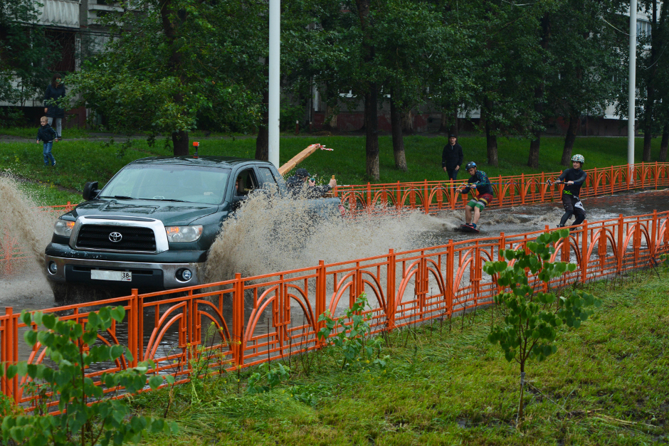 На улице Мира.  Фото Алексея Нагаева
