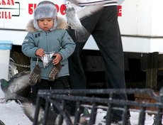 Иркутск. На площади возле Цирка