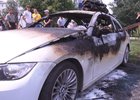 Сгоревшая машина. Фото пресс-службы ГУ МВД России по Иркутской области