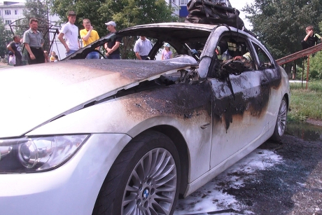 Сгоревшая машина. Фото пресс-службы ГУ МВД России по Иркутской области