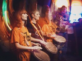 Школа этнических барабанов «Jam-бей». Фото Артема Моисеева